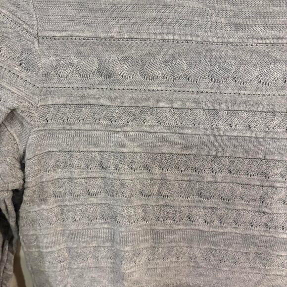 Grey banana republic sweater - Picture 2 of 8